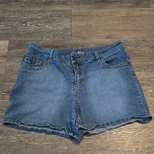 L.A. Blues Blue Jean Shorts Classic Denim Style Women's Size 18 Summer Shorts
